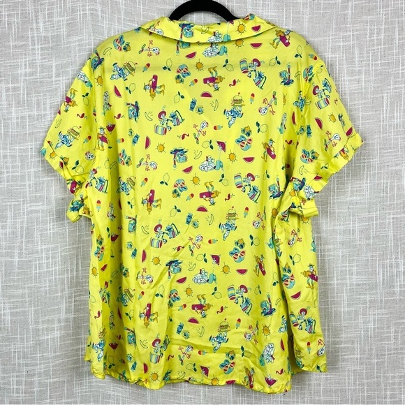 Disney Parks Toy Story Summer Vacation Themed Buttondown Short Sleeve Camp Shirt - Picture 5 of 5